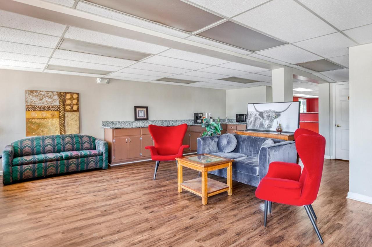 Oyo Hotel Decatur I-20 East & Wesley Club Dr Esterno foto