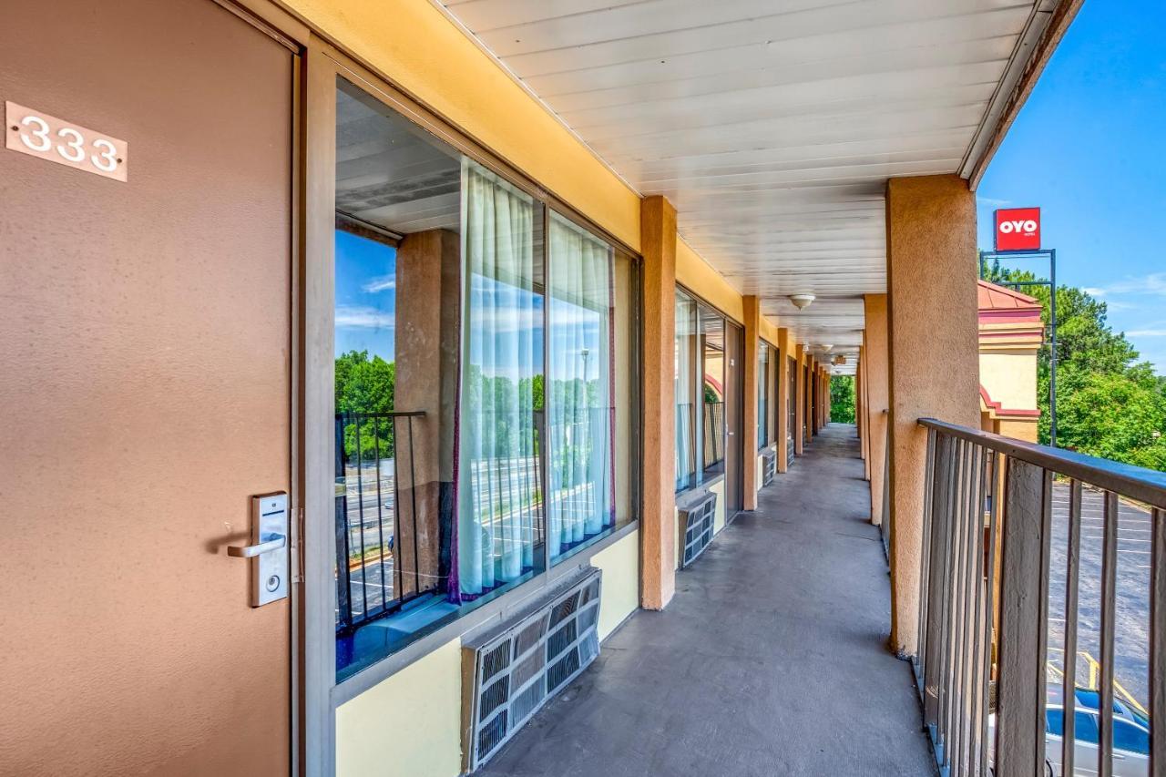 Oyo Hotel Decatur I-20 East & Wesley Club Dr Esterno foto