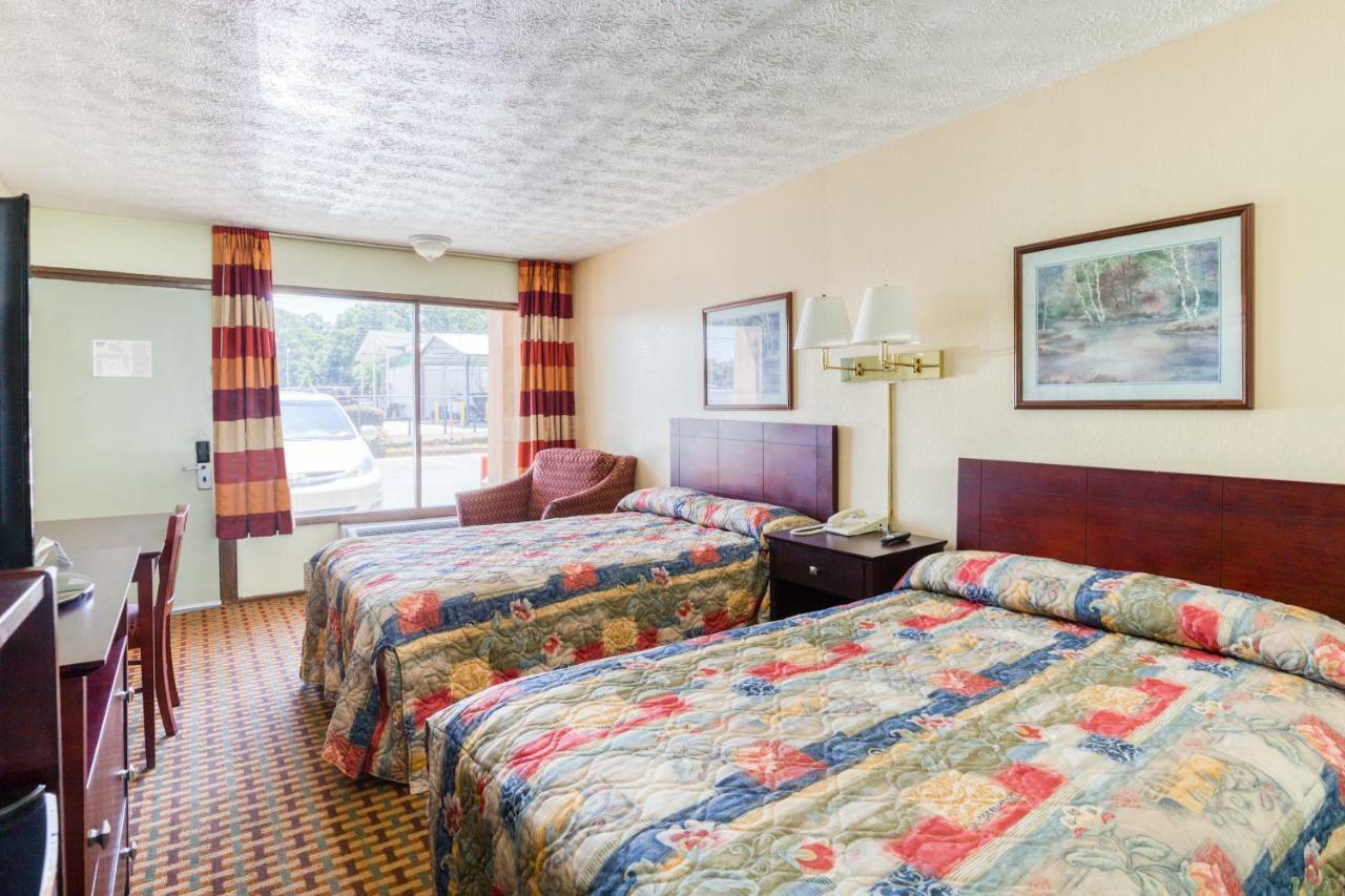 Oyo Hotel Decatur I-20 East & Wesley Club Dr Esterno foto