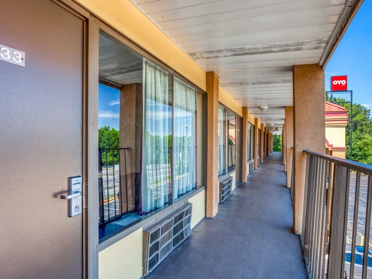 Oyo Hotel Decatur I-20 East & Wesley Club Dr Esterno foto